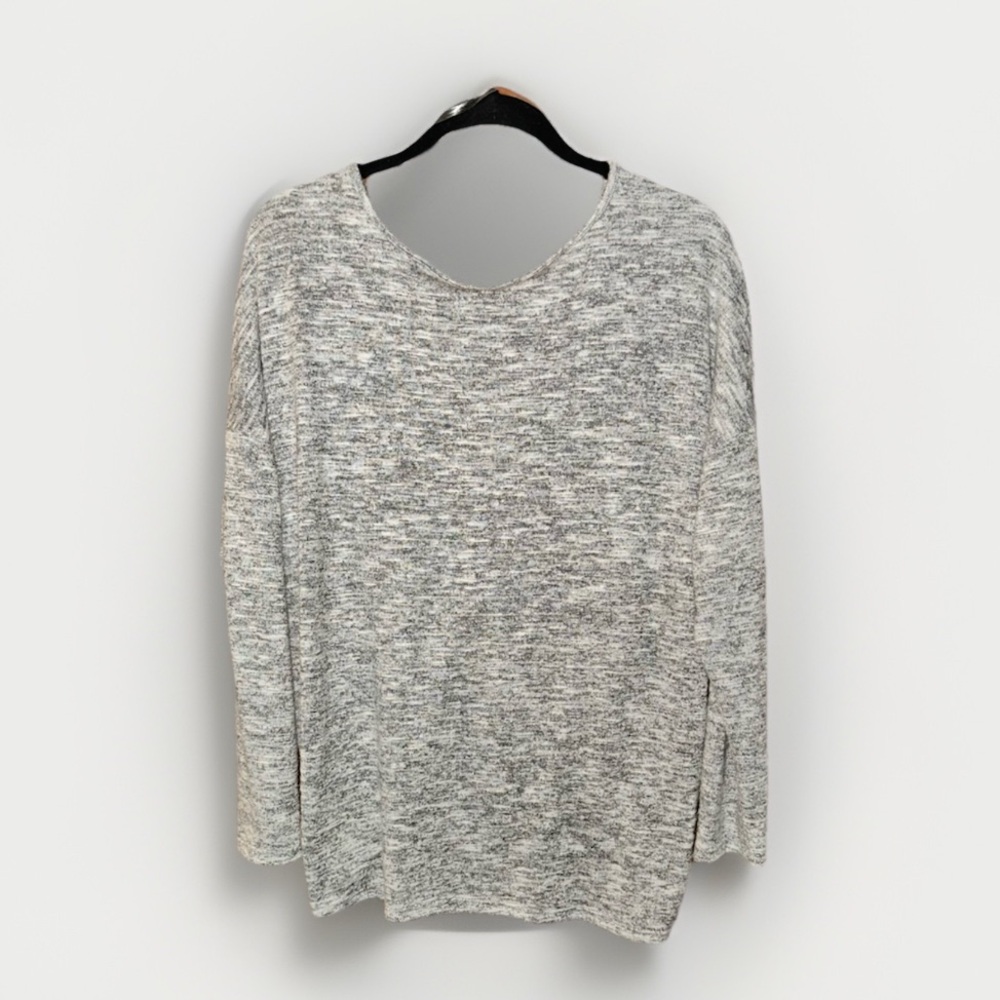 Heathered Gray Scoop Neck Knit Sweater